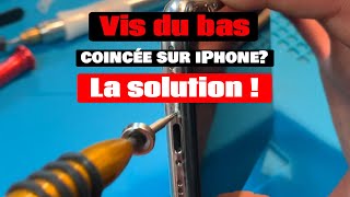 Retirer une vis du bas "foirée" coincée sur iPhone