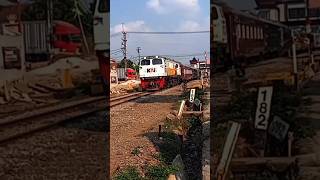 KLB Rombongan PLN #keretaapi #pln #railfans