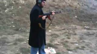 Joe Floyd shoots AK-47 in Ukraine