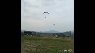 مظلة هبوط.  parachute landing