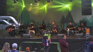 E.M.I.L. - "Constelatii"  (Bucovina Acoustic Park 2018)