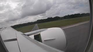 TURKISH Airlines Boeing 777 - SINGAPORE Changi Airport | Approach & Landing