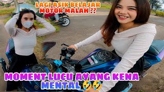 LAGI NGAJARIN AYANG NAIK MOTOR MALAH KENA TEGURAN, AYANG LANGSUNG KENA MENTAL 🤣🤣