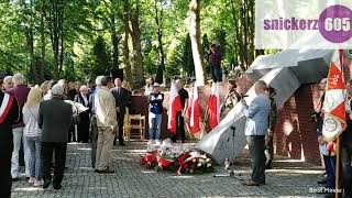 SHORT: Obchody 79. rocznicy Rzezi Wołyńskiej - składanie kwiatów (11.07.2022 r.)