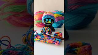 New update soon Emo knitting #art #artist #fashion #model #new #emo #robot #short #newupdates #lol