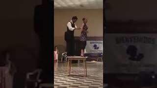 La Cumparsita - Tango sobre a mesa