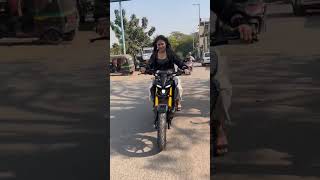 Bike rider princi sanju 99 || girl bike riding video || girl bike rider || mt 15 bike rider video