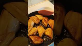 Banana #viralvideo #viral #banana #bananaque #bananas #fry #yummy #delicious