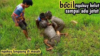 MOMENT BOCIL NGUKUY REBUTAN BELUT LANGSUNG DI MASAK#orangdesa #belutsawah