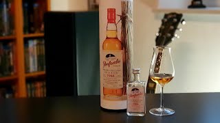 Glenfarclas Christmas Edition 1988 / 2016 . 46% Vol. Nicht gefärbt und nicht kühlgefiltert