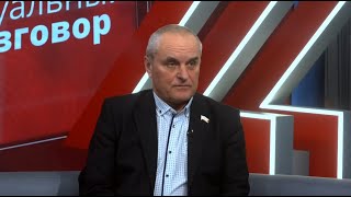 ЛенТВ24 | Актуальный разговор. Александр Петров: «Кадровая проблема – проблема №1 в здравоохранении»