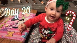 SHE HAS FOOD EVERYWHERE | Vlogmas Day 19