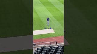 #NLCS Brusdar Graterol trabajando temprano en Citi Field #Dodgers #MLB