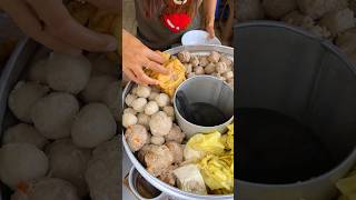 BANYAK BAKSO ENAK DI MALANG, TAPI INI YANG JADI ANDALAN!