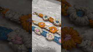 Macrame Flower Keychains #macrametutorial #macrame #Keychains #macrameflowers