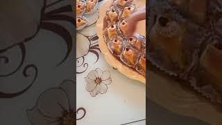 اسرار نجاحها بمقادير مضبوطة اسهل بقلاوة معسلة ومورقة😋😋😋