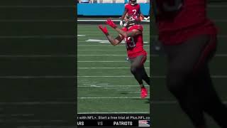 Mike Evans crazy drop 😳 #fypシ゚viral #americanfootball  #shorts