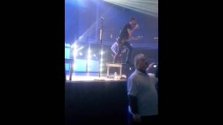 All time low- six feet under the stars live