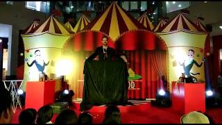 James Barrett - Magician Mentalist & Illusionist