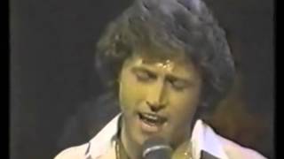 Andy Gibb - Our Love (Don't Throw it all Away) live