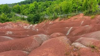 Cheltenham Badlands / what to do in Toronto with family / Can in Canada