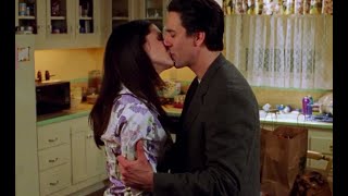 Lorelai and Max 1x20 (4)