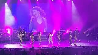 Sunidhi Chauhan Live Performance in Sydney 2024 | Sheila Ki Jawani  Tees Maar Khan