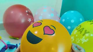 Emoji 😍😍😍 Balloon happy birthday 2 U🎂🎂🎂