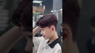 Kiểu tóc dành cho các a trai tốt #hollywoodbarbershop top1