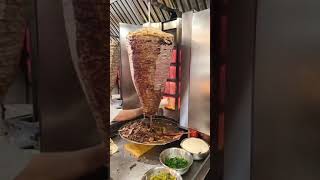 THE FAMOUS ARAB FOOD AROUND THE WORLD.SHAWARMA