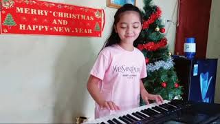 "Selamat Hari Natal & Tahun Baru" - Serensia Wolajan