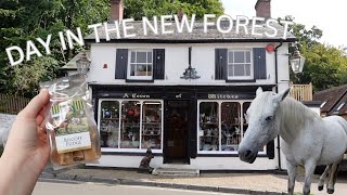 I visit a Witch Shop 🧙🏻‍♀️ (Day In The New Forest) | VLOGTOBER DAY 4