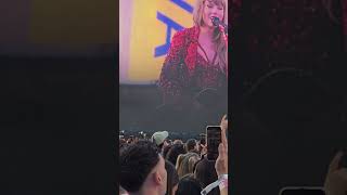 *vertical video* Taylor Swift - 'All Too Well' clip (Dublin night 2, June 2024)