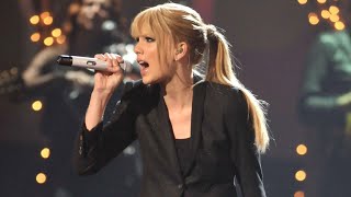 Taylor Swift - White Horse / Back To December (Live on American Music Awards) 4K