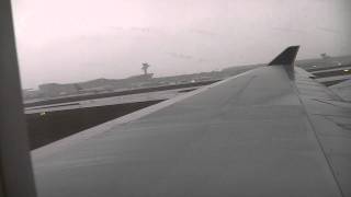 Singapore Airlines Boeing 747-400 (9V-SPQ) landing at Frankfurt (RWY 25L)