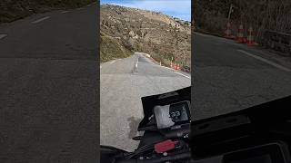 Un motard qui se plaint qu’il y a trop de virages ?! #shorts #moto #motard #motovlog #motards