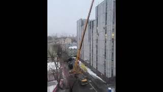 Pantsir-S1 anti-aircraft system to roof of  building in Moscow.