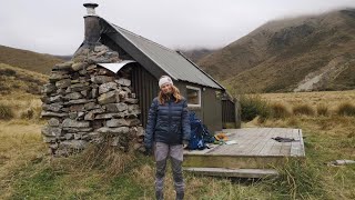 A cosy overnight cabin trip with woodfire and bunkbeds // South Island, New Zealand