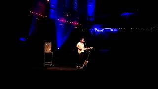 Sam Fender - Dancing in the Dark (cover)  // Live in Amsterdam September 2018