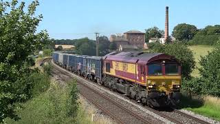 "Testing a photo pole" on Quarry Trains along side the Kennet and Avon Canal. ( Crofton )  07/07/23