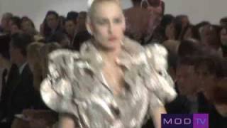 Marc Jacobs Spring 2010 Backstage | MODTV