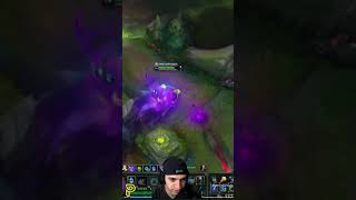 What.. Notice how Vex hit the Quinn and not the Fiddlesticks