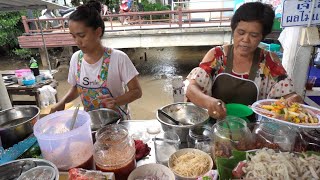 Yum khai daeng/Egg yolk spicy salad:THAI STREET FOOD