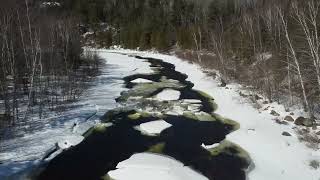 walking along the Little White river melting