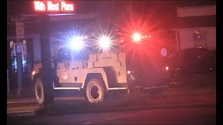 Philadelphia SWAT Take Suspect into Custody on Frankford Ave