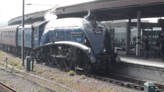 60007 4498 Sir Nigel Gresley arriving York 29th March 2014