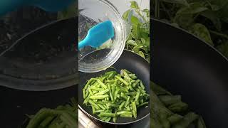 කොල පාටට කිරි  රසට බෝන්චි  හදන  ලේසිම ක්‍රමය👍#greenbeans  #curry