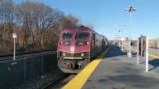 Mbta crew gives great jingle bells in Braintree! (Repost)