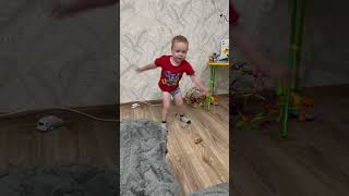 Танцули #rek #baby #reels #прикол #дети #танцы #грибы