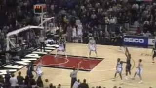 Antoine Walker sends it into overtime